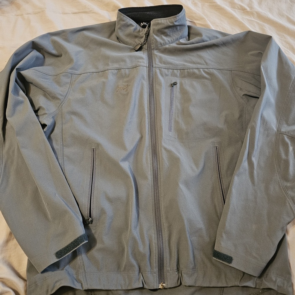 ARC'TERYX epsilon LT Soft Shell Jacket Blue Gray Size Men's Medium